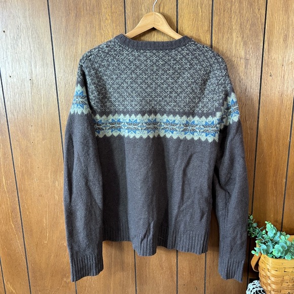 Vintage Fossil Brand Jeans Mens Fair Isle Snowflake Crew Neck Sweater XL Brown - Picture 2 of 8